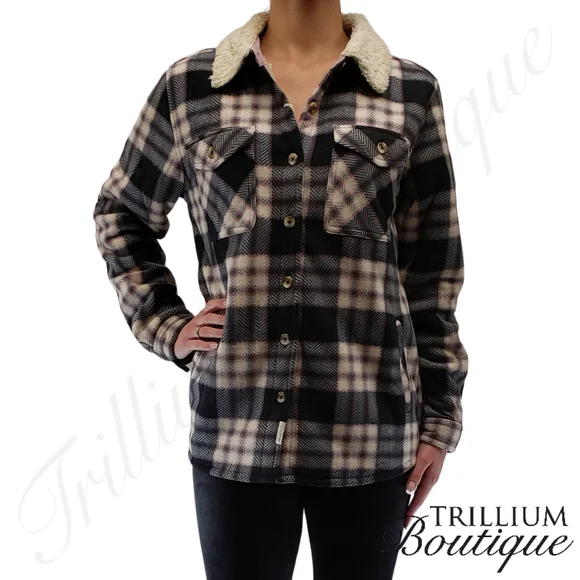 Soho Threads Black Wood Rose Plush Shirt Jacket - Picture 3 of 7